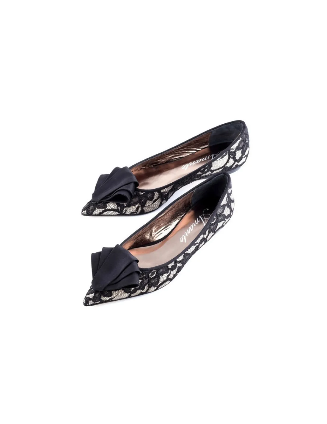 Damskie Amante baleriny, okazjonalne, efektowne z jasnej satyny i czarnej gipiury z noskiem w szpic