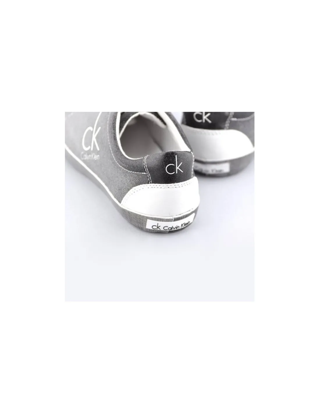 Damskie Calvin Klein niskie trampki, skorzane z printem drobnej krateczki, logowane CK