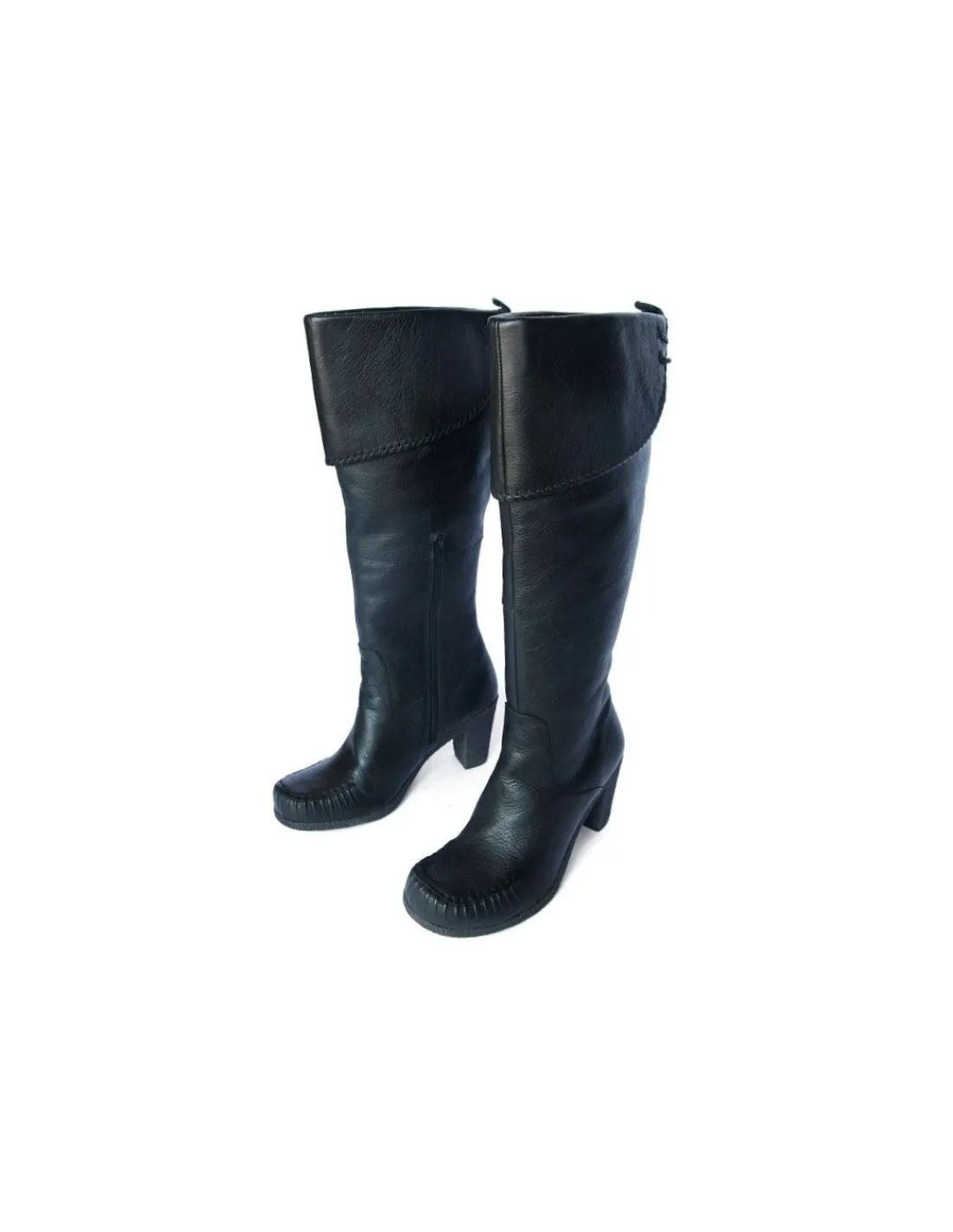 Damskie Clarks kozaki, czarna skora i cholewka z wywinietym kolnierzem, stabilne obcasy