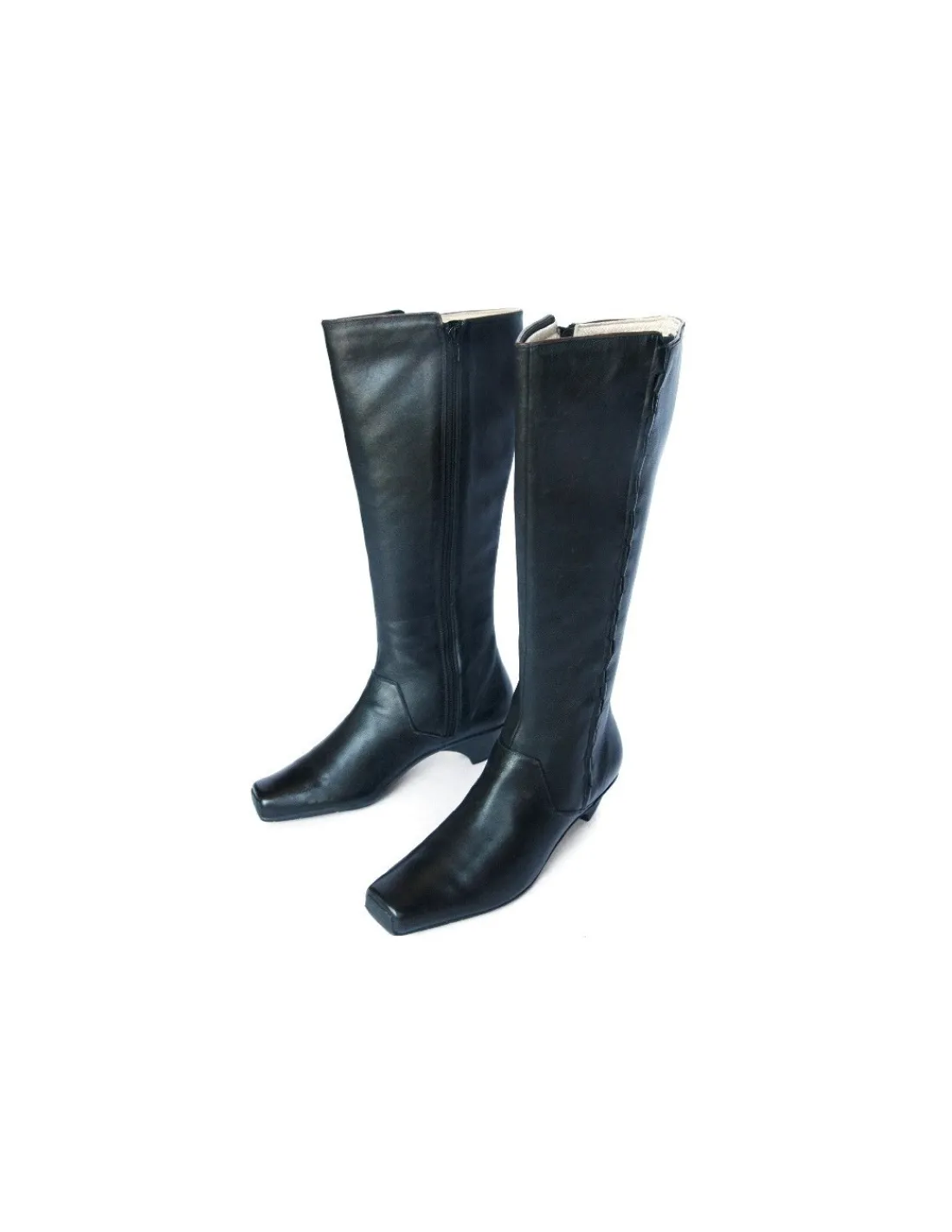 clarks__kozaki_z_naturaln_2.webp Damskie Clarks kozaki z naturalnej czarnej skory na niewysokim koturnie z zamkiem