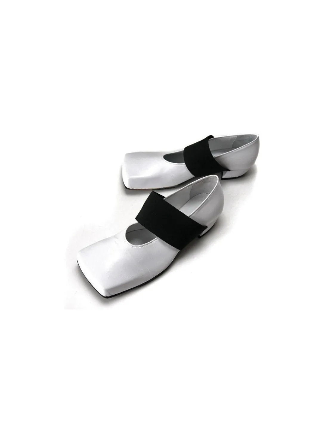 Damskie Hand Made baleriny w typie Mary Jane biale skorzane z czarna guma, unikatowe