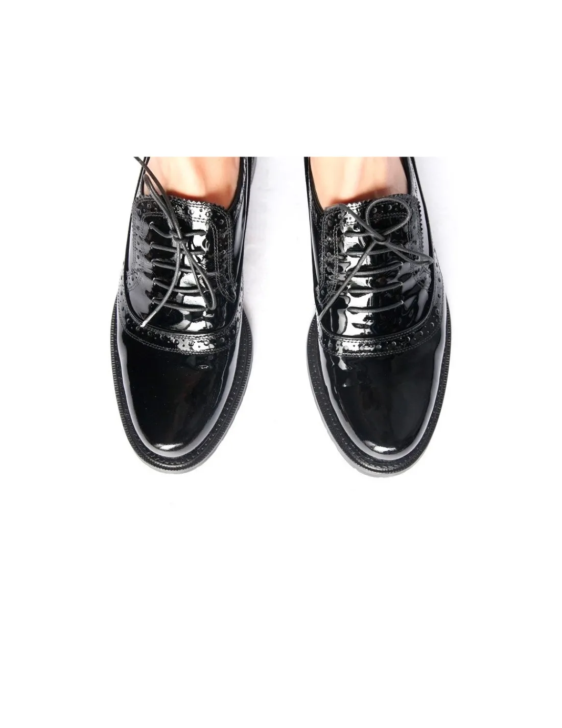 hogl__polbuty_wsuwane_lak_4.webp Damskie HOGL polbuty wsuwane, lakierowana czarna skora, komfortowe plaskie obcasy