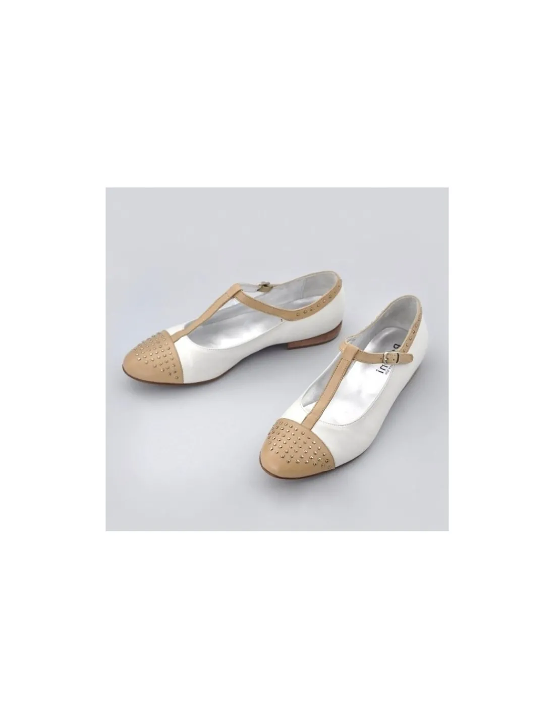 Damskie Pertini baleriny z paseczkiem Mary Jane, nosek z cwiekami, w calosci skora off-white i bez