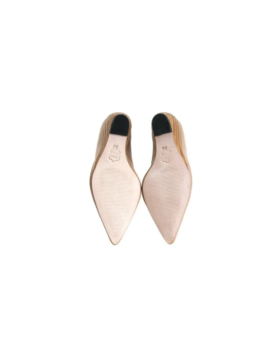 teresa_gureg__czolenka_dr_3.webp Damskie Teresa Gureg czolenka, drewniany rzezbiony koturn, skora nude z noskiem w szpic